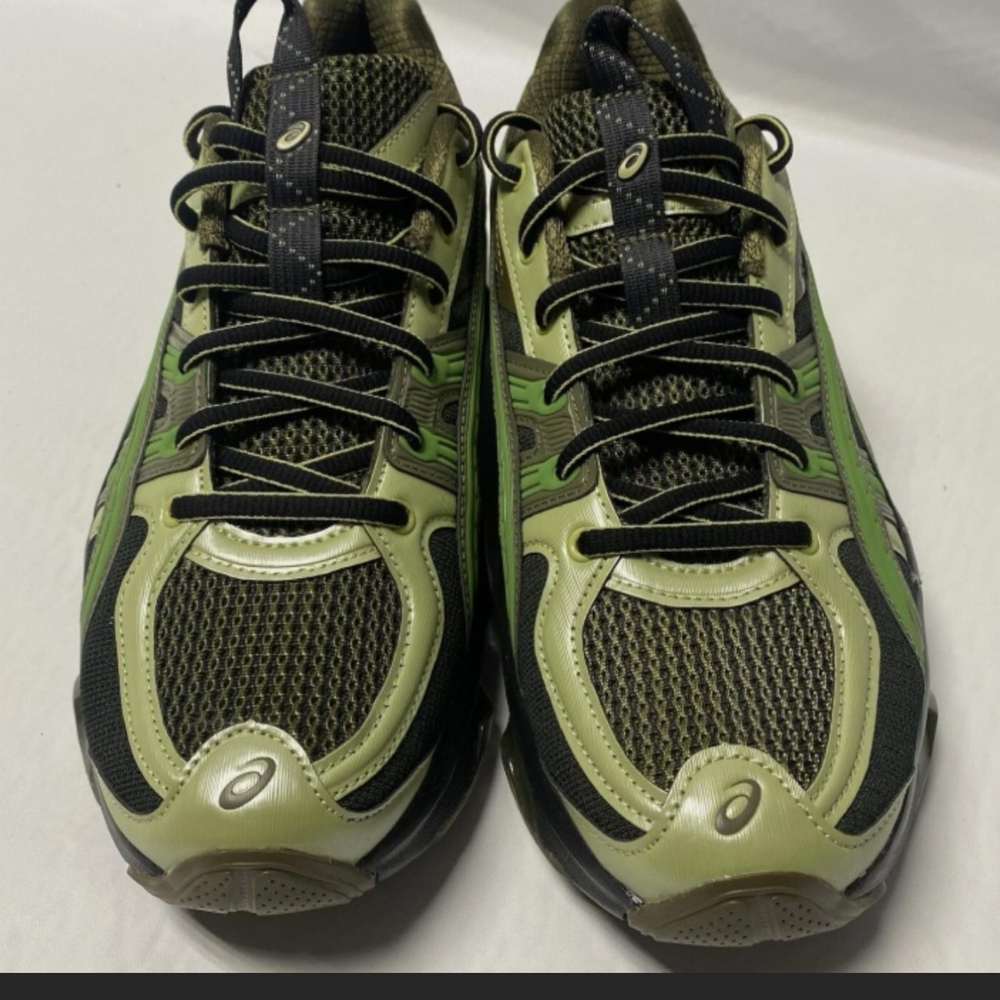 ASICS Men's Kinetic Kiko Kostadinov Green and Black Running Shoes - Picture 6 of 6